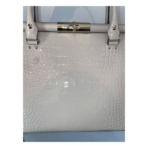 Kate Spade Purse - Picture 4 of 4